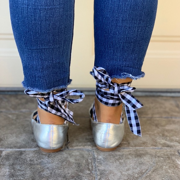 Silver Chunky Laces Ankle Tie Wrap Ballet Flats - Picture 6 of 7